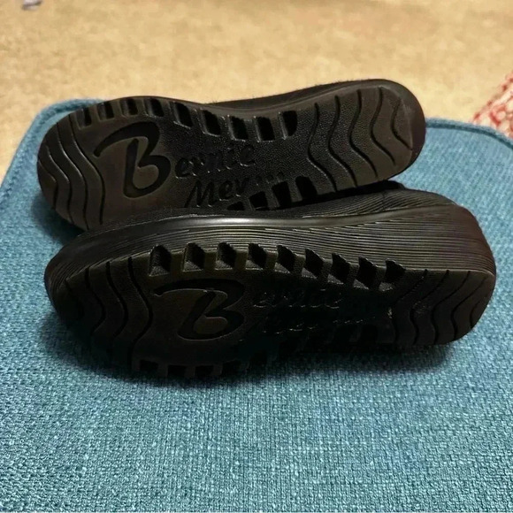 Bernie Mev Slip On Black Shoes with Wedge Heel - Picture 5 of 10